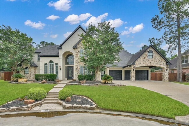 Building Photo - 14410 Rocksprings Ridge
