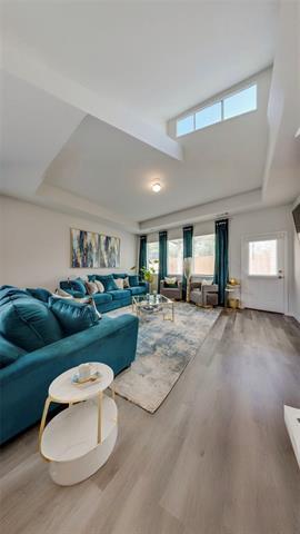 Foto del edificio - 2445 Bear Oak Dr