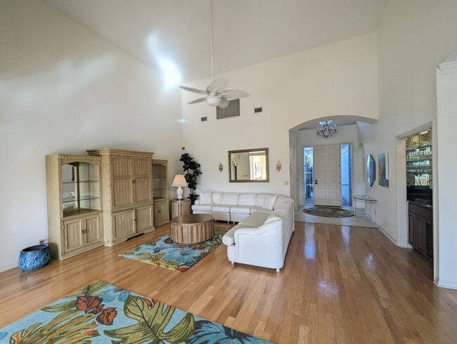 Building Photo - 15925 Westerly Terrace