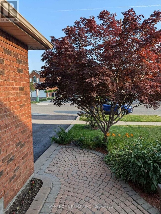 Building Photo - 5533 Loonlake Ave