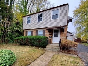 Building Photo - 116 Bellaire Ave
