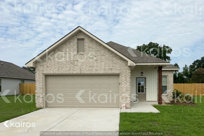 Building Photo - 204 Carencro St
