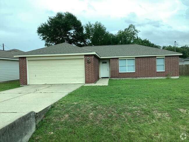 Building Photo - 16365 Hidden River Ct