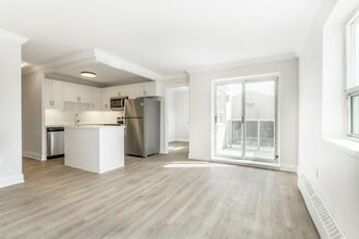 Building Photo - 3141 Jaguar Valley
