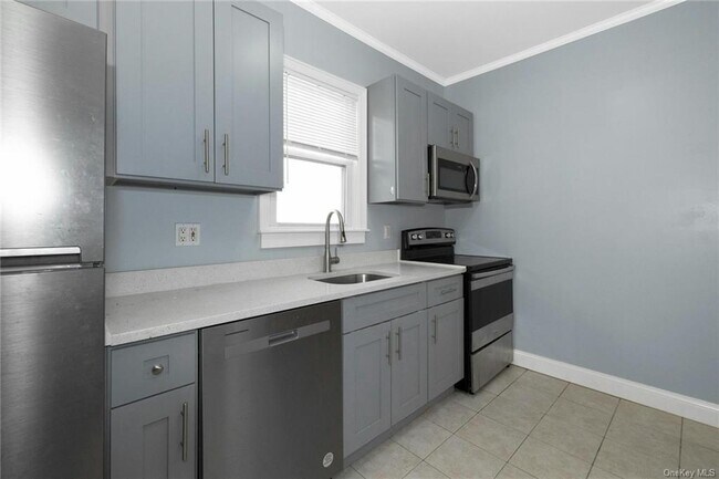 Foto del edificio - 168 Parkview Ave