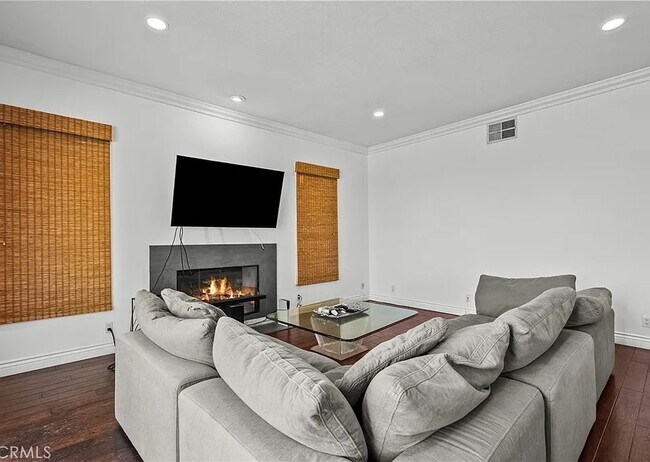 Building Photo - 3450 Malaga Ct