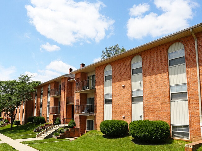 Building Photo - Cub Hill Apartments
