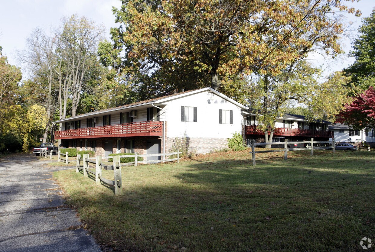 Primary Photo - 3012-3038 N Turkeyfoot Rd