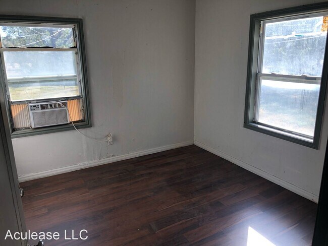 Building Photo - 1 br, 1 bath House - 421 SW 3rd