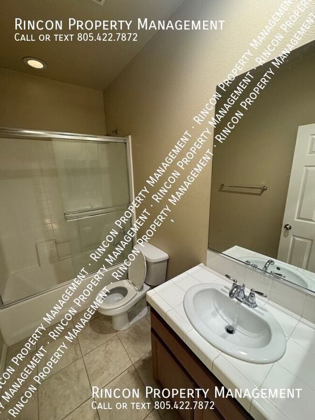 Building Photo - ***BEDROOM FOR RENT w/ Private Bathroom***...