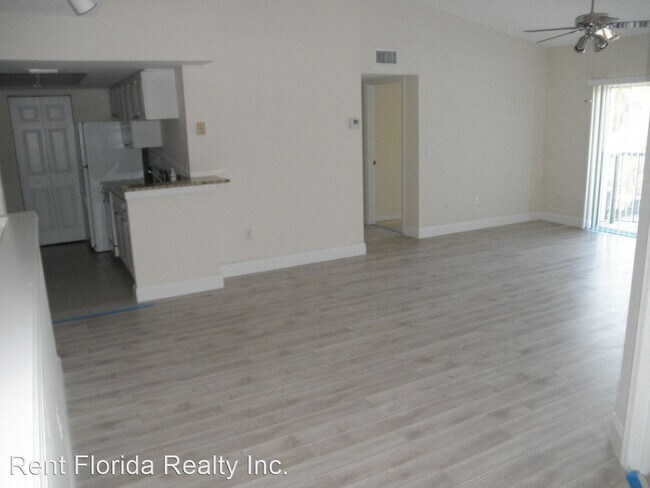 Building Photo - 1200 Crestwood Ct S