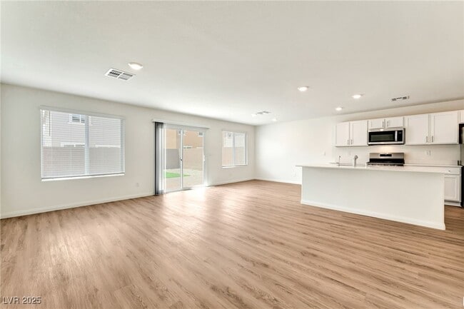 Building Photo - 1409 Brady Bay Pl