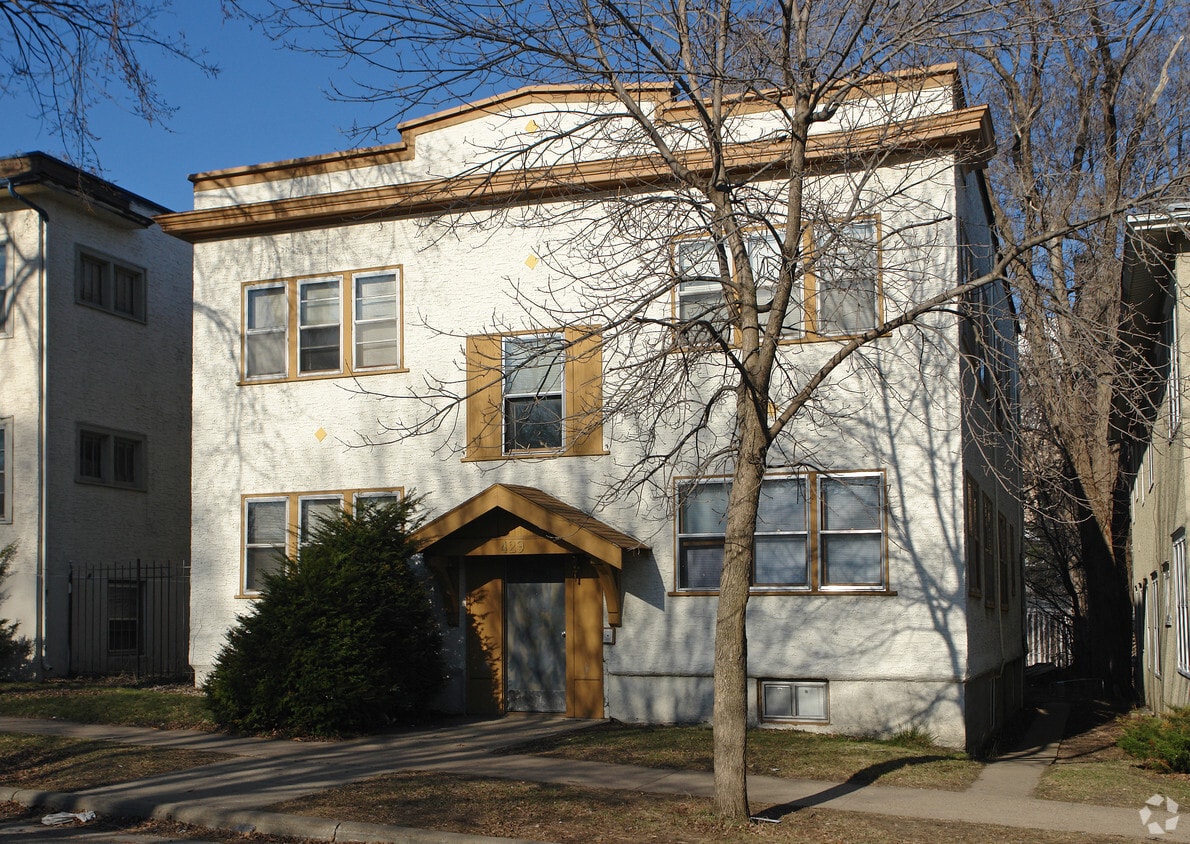 Building Photo - 429 Fry St