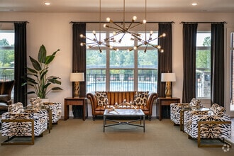 Interior Photo - The Carlisle