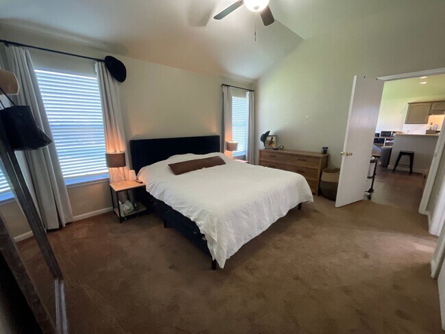 Foto del edificio - 15303 Faircrest court