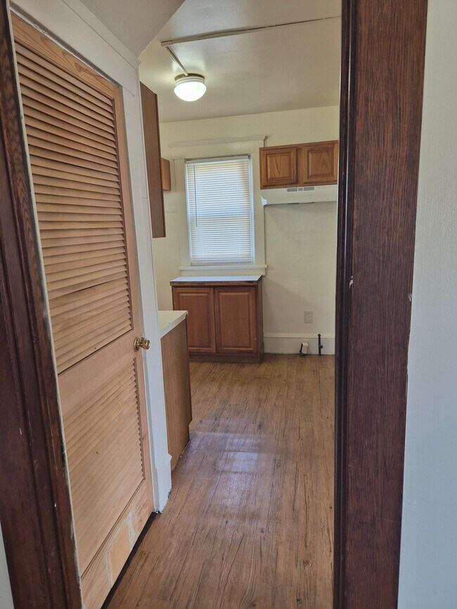 Foto del edificio - 2227 6th St NW