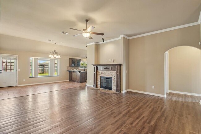 Foto del edificio - 3913 Caraway Ln