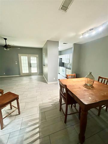 Foto del edificio - 3500 E Park Blvd