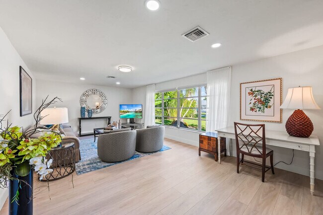 Foto del edificio - 606 Wedge Dr