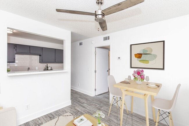 Interior Photo - Apex on Central