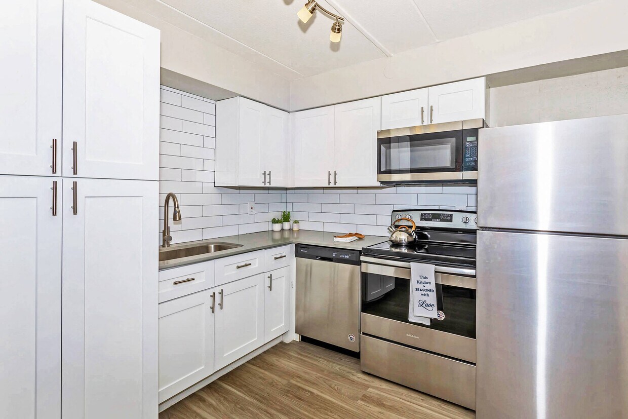 Westmount at Downtown Tempe Apartments in Tempe, AZ