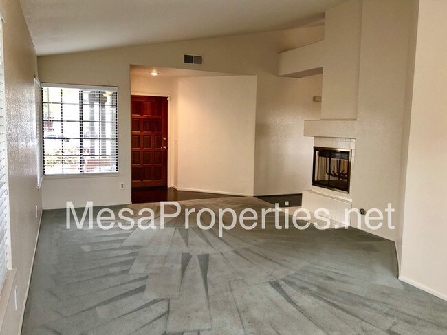 Building Photo - 22951 Springdale Dr