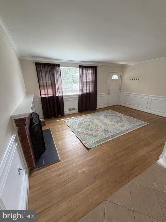 Foto del edificio - 3720 Terrace Dr