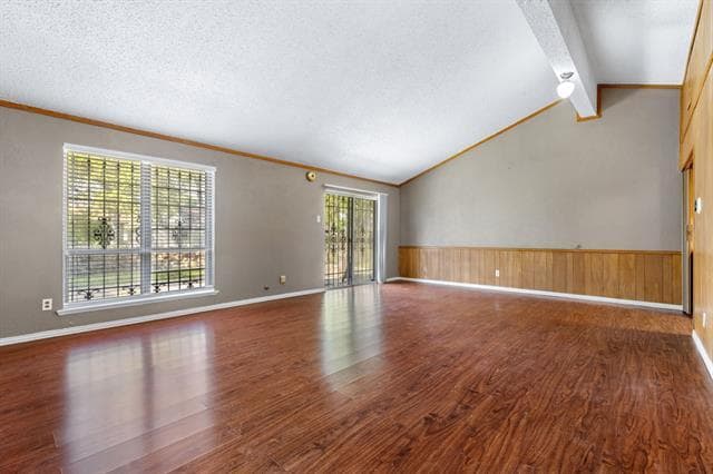 Building Photo - 1105 Lawson Dr