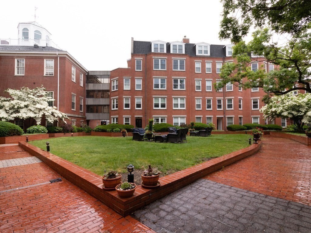 47 Harvard St Unit B306, Boston, MA 02129 Condo for Rent in Boston, MA