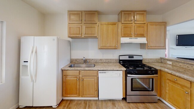 Foto del edificio - 5184 Ewing St