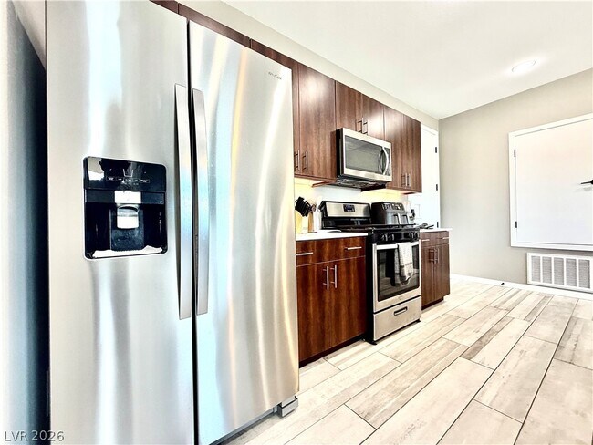 Foto del edificio - 11290 Hidden Peak Ave