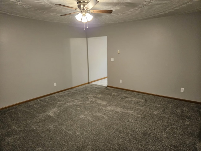 Building Photo - 1133 N North St