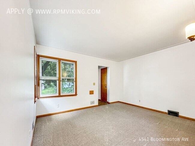 Foto del edificio - 3Bd 1ba 1cg ~Deposit Free for Qualified Re...