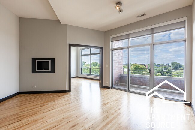 Foto del edificio - 2348 N Lister Ave