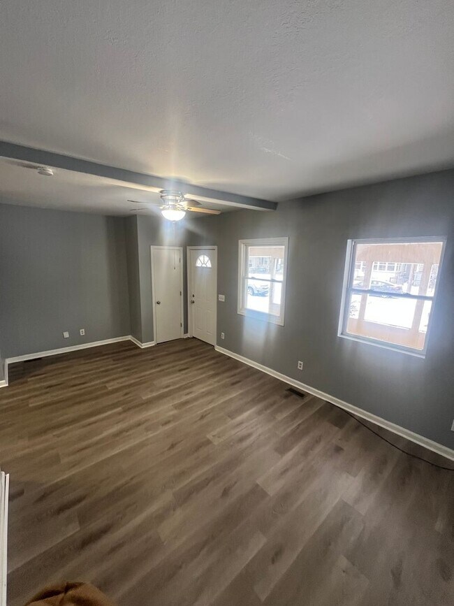 Foto del edificio - East Toledo