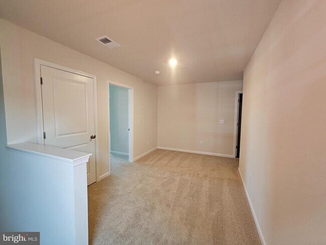 Building Photo - 178 Hamstead Dr