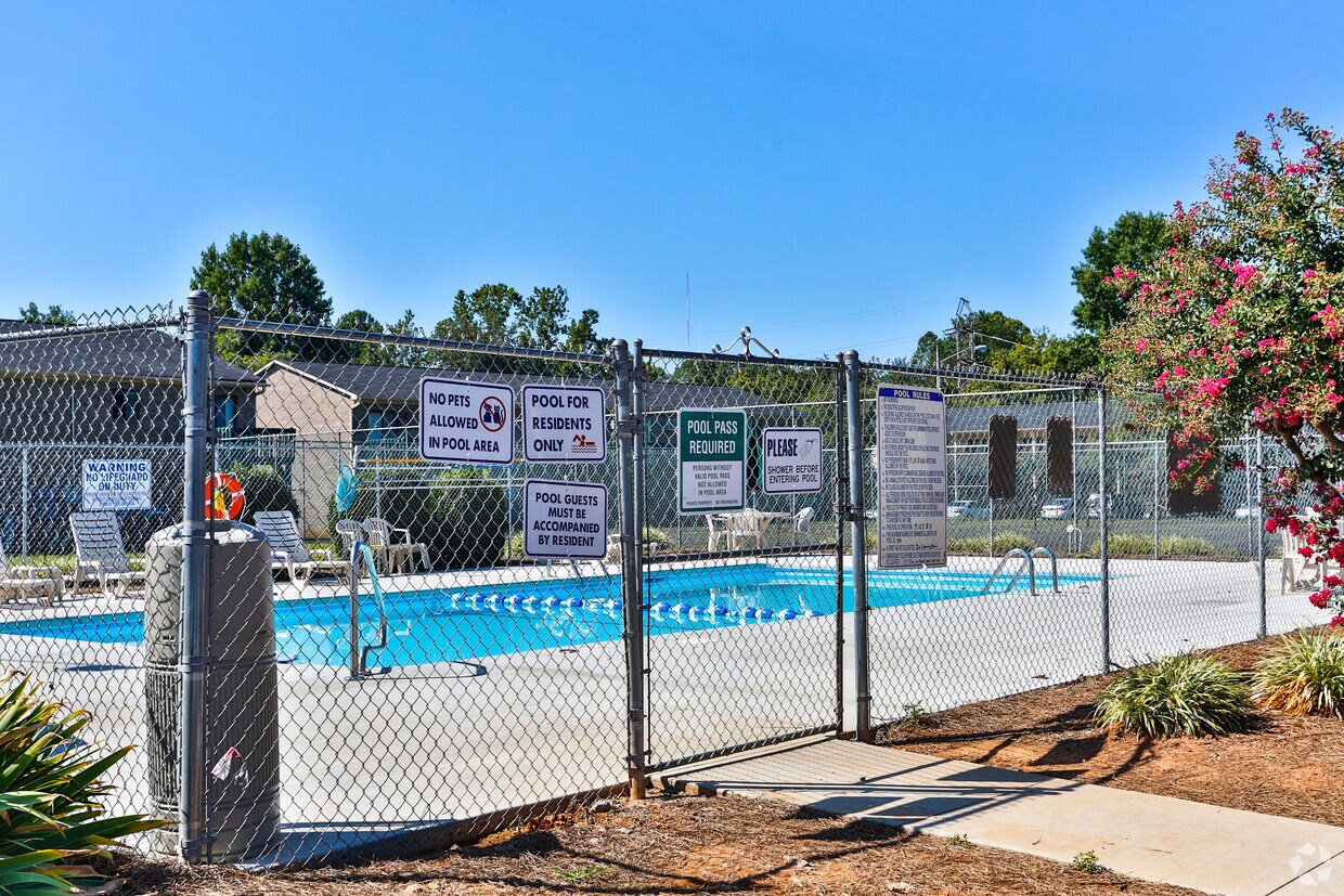 Mallard Creek Apartments Apartments in Statesville, NC