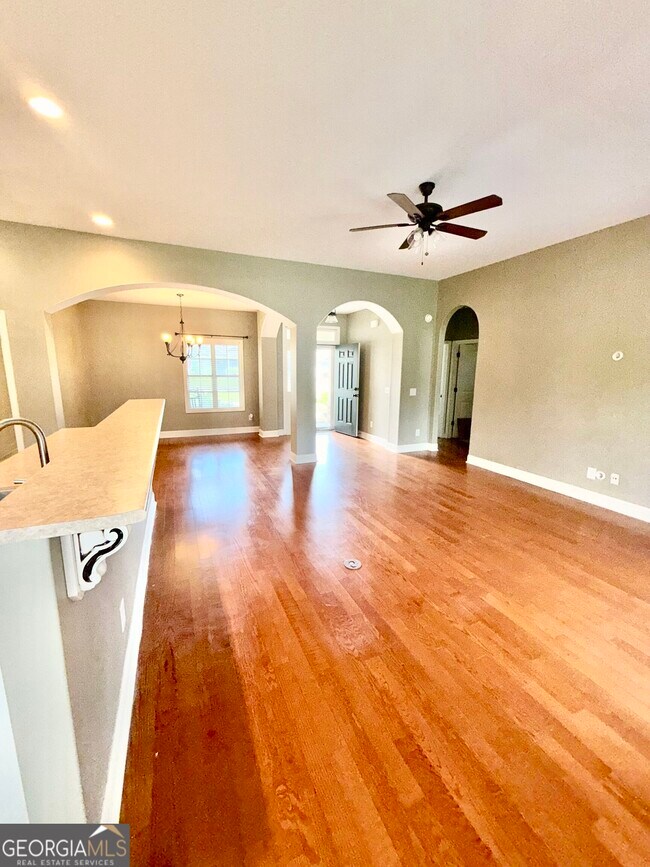 Building Photo - 1038 Sand Dollar Way