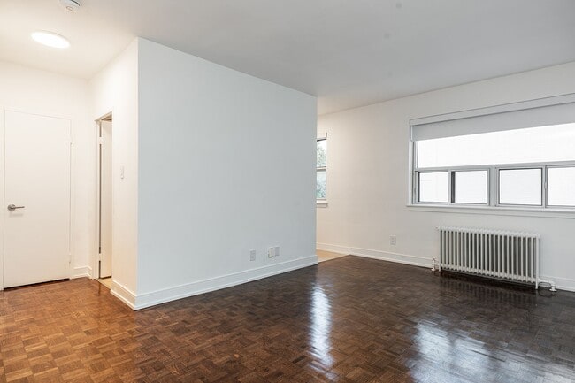 Building Photo - 1001 O'Connor Dr