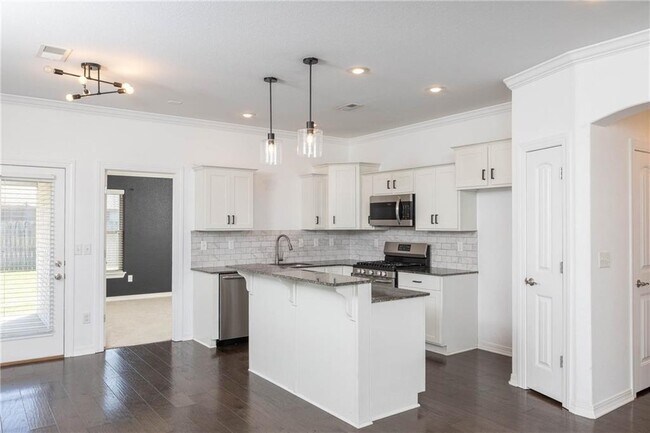 Foto del edificio - 4405 W Anthem Dr