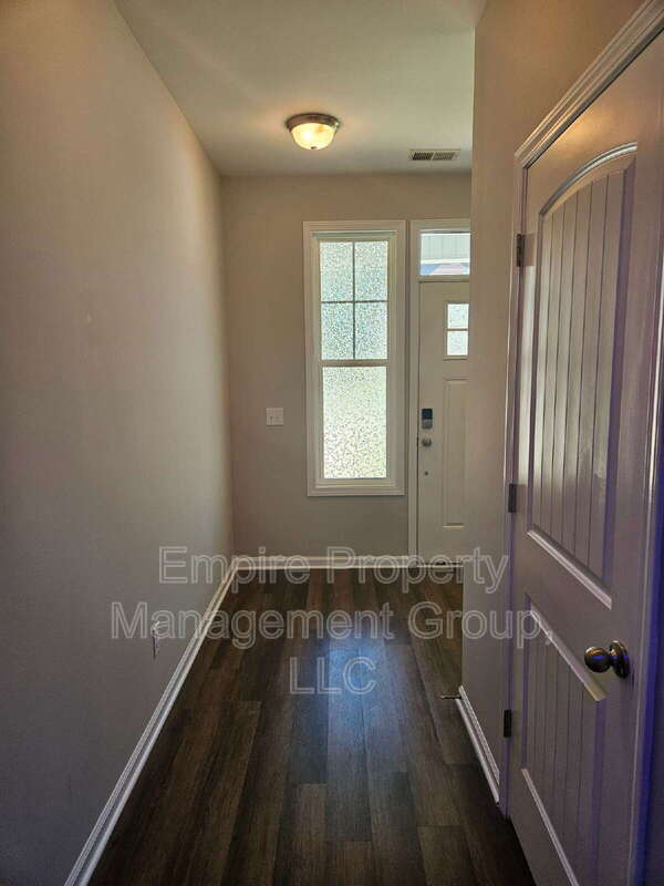 Building Photo - 21 Apple Tree Ct.