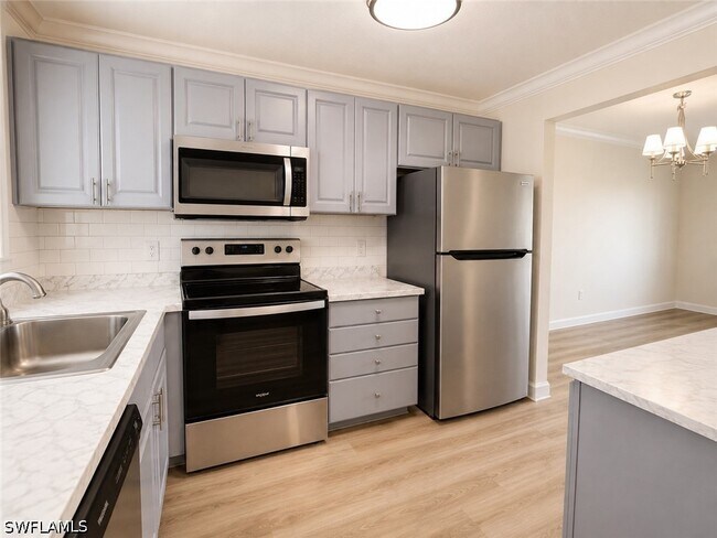 Foto del edificio - 225 Turtle Lake Ct
