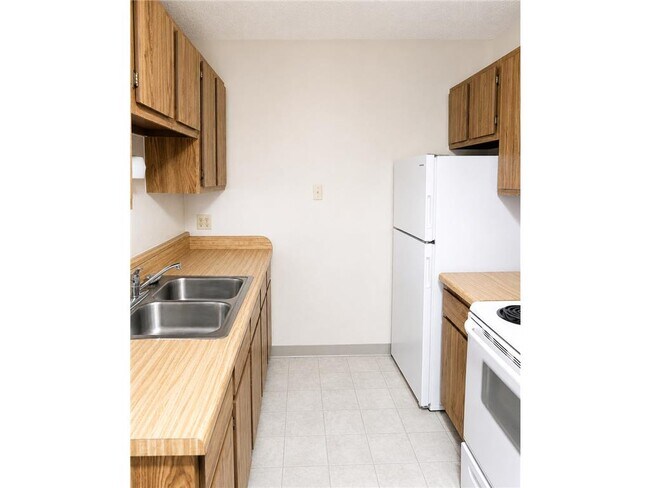 Foto del edificio - 1757 4th Ave