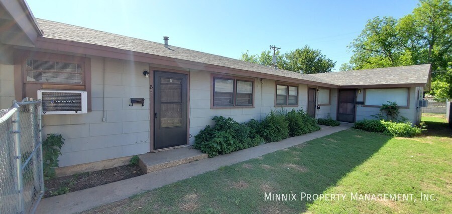 Foto principal - 3217 35th St