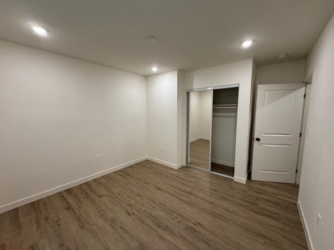 Building Photo - 1224 N Formosa