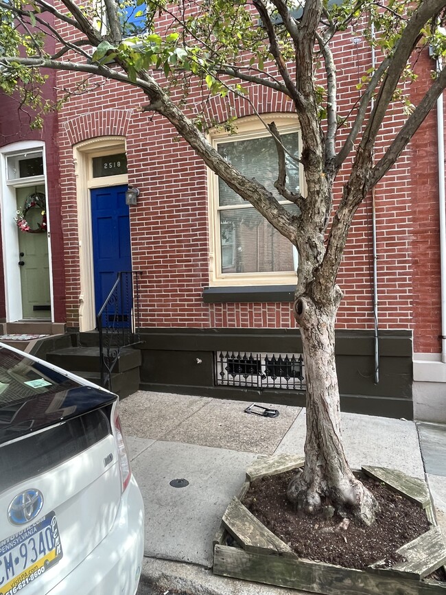 Foto del edificio - 2518 Meredith St