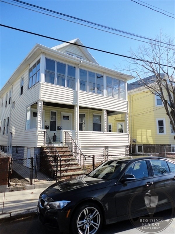 Foto principal - 117 4th St
