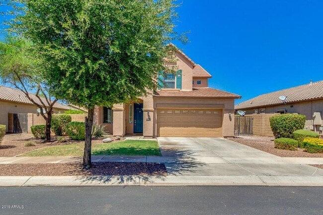 Hermosa casa - 11872 W Alvarado Rd