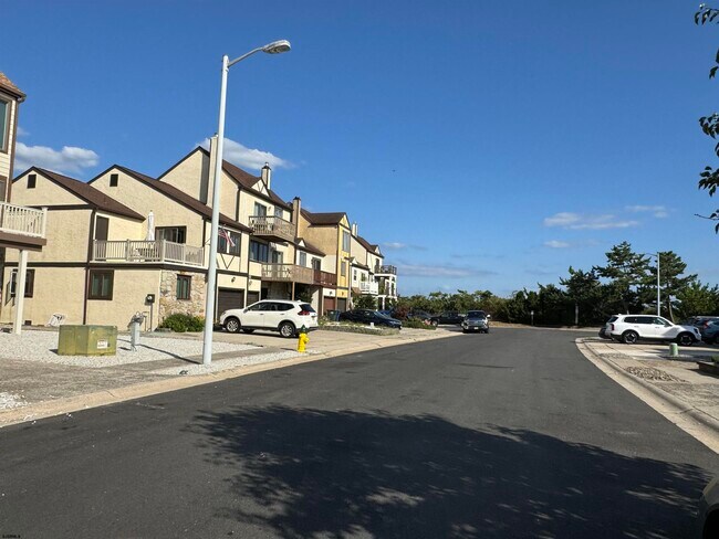 Foto del edificio - 25 Beacon Ln