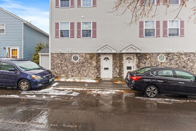 Foto del edificio - 7 Butler Ave